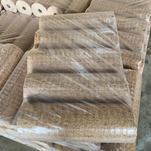 Firewood & Hardwood Heat Logs — Firewood & Hardwood Heat Logs for Fireplaces, Stoves and Wood-Fired Ovens